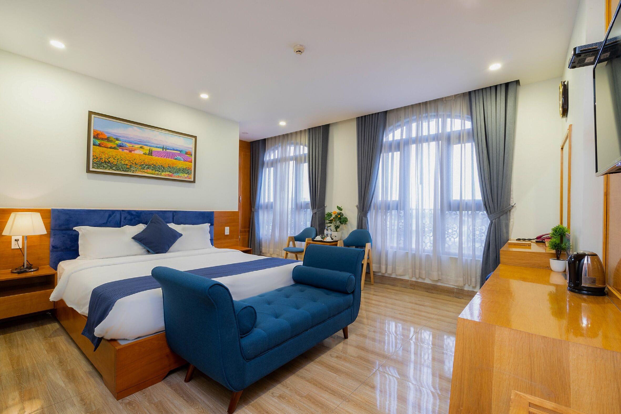 Suite Nhìn Ra Thành Phố